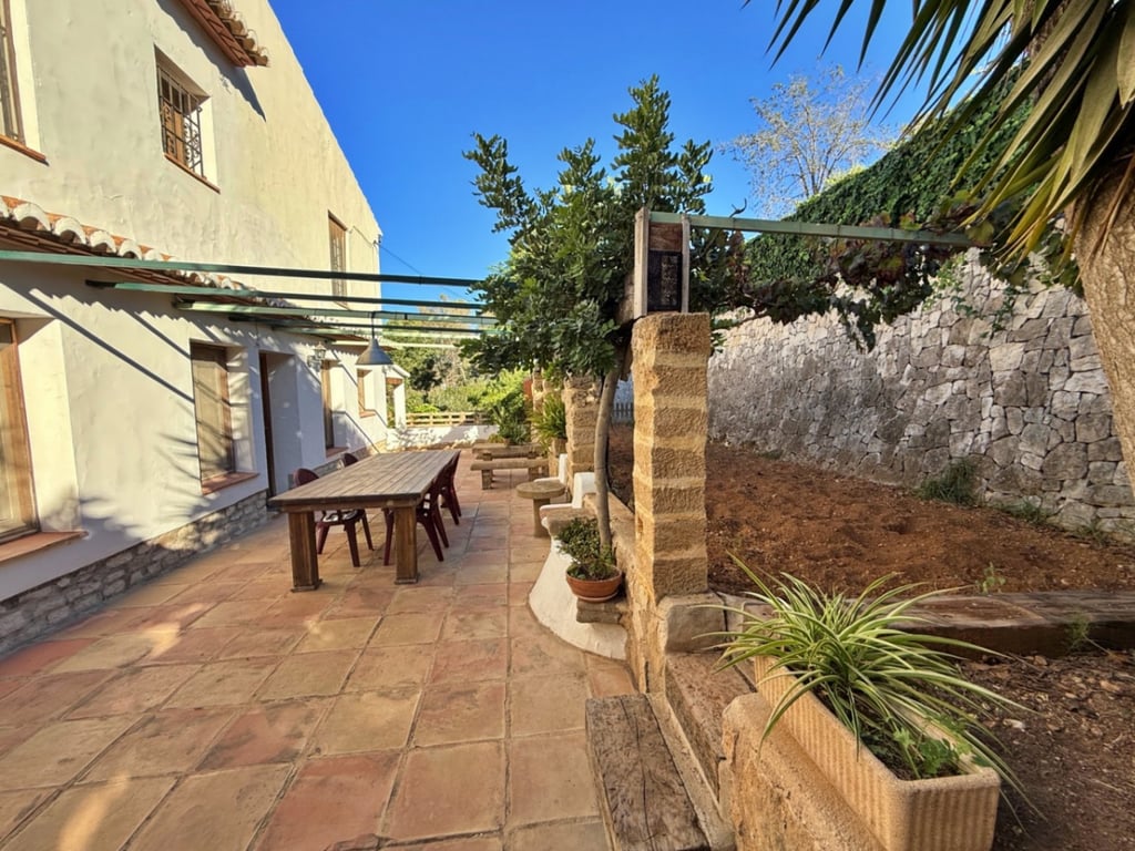 DHJV329 - Verkoop. Villa in Javea