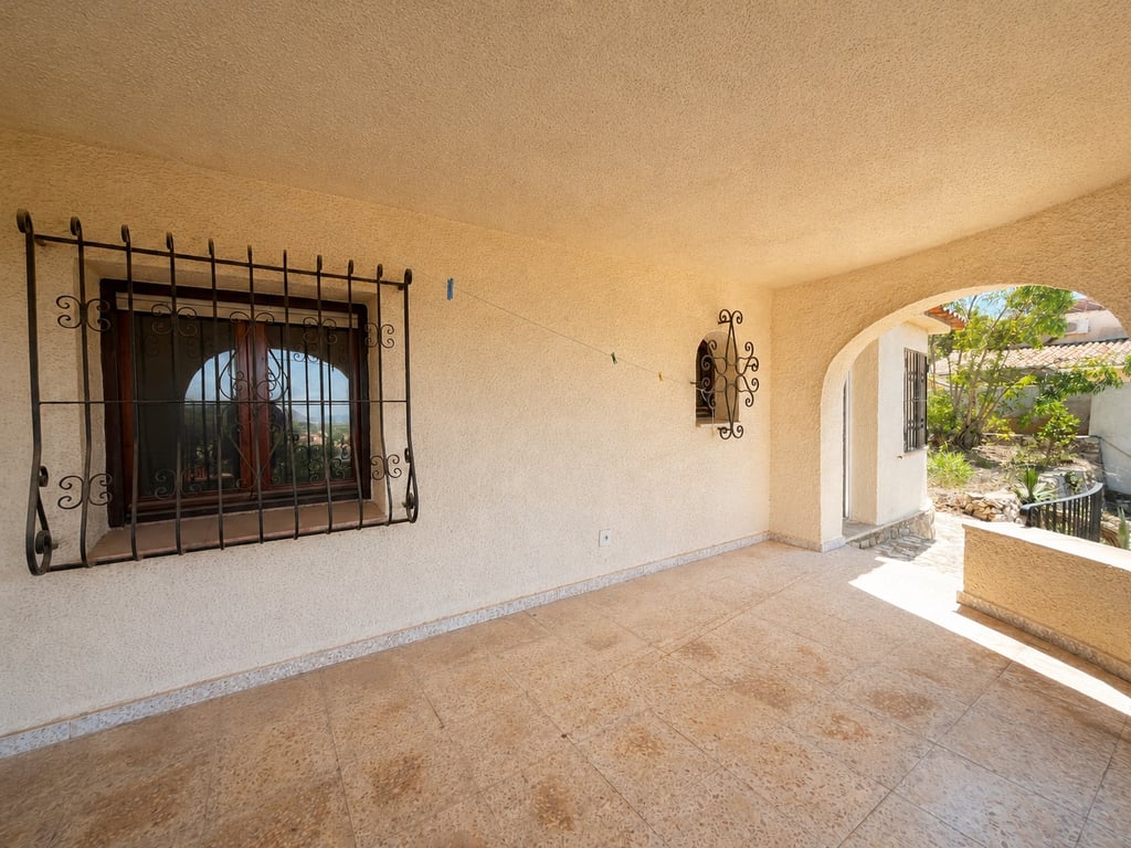 4-bed Villa in Benissa photo 5