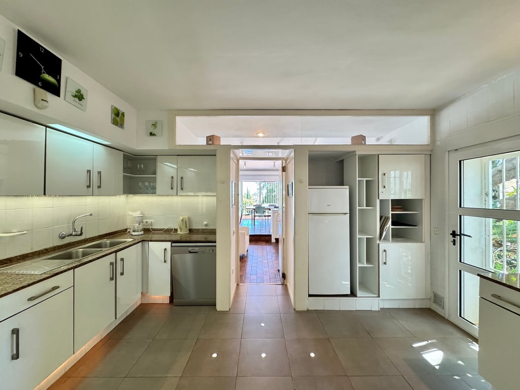 LS-116642 - Villa en Pedreguer