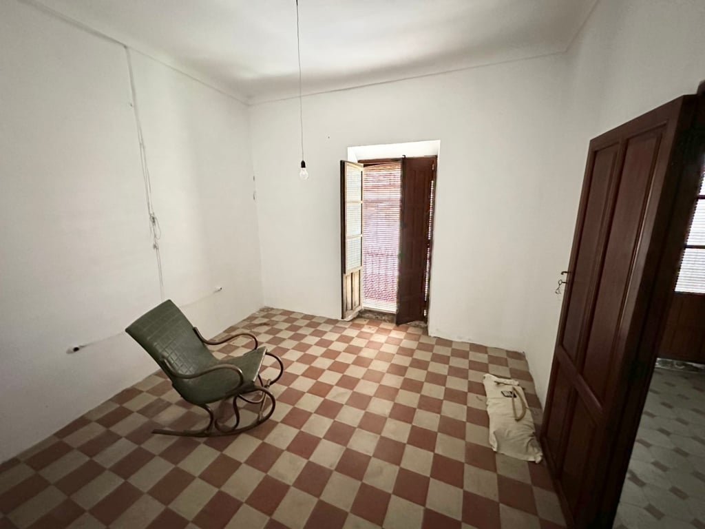 Casa de poble amb més de 100 anys d'història al nucli antic de Pego - 30