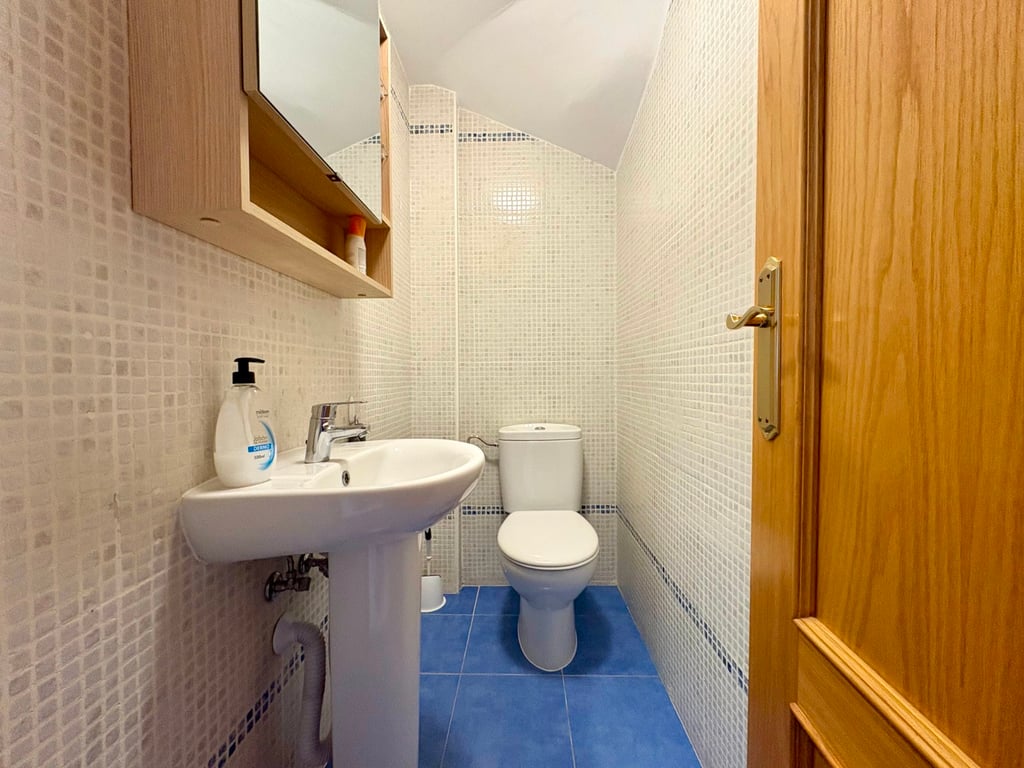 Property #RH20418 - 16