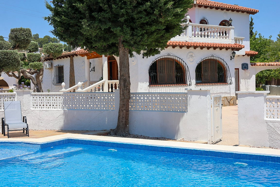 4-bed Villa in Benissa photo 8