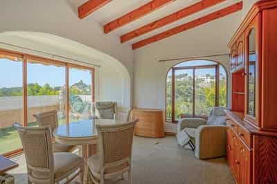Property R4680067