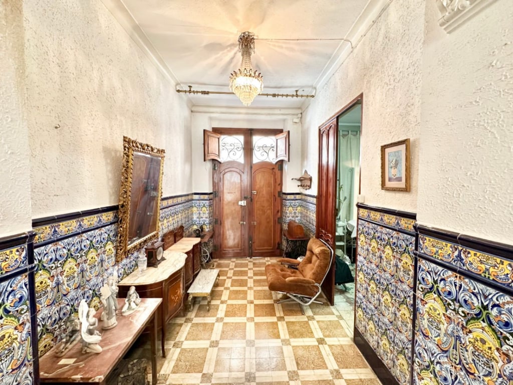 Encantadora casa de pueblo con gran patio interior en el centro de Pego. - 5