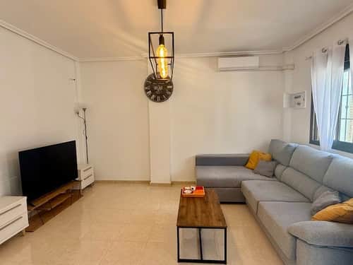 Rijwoning met 3 slaapkamers in San Miguel de Salinas — foto 6