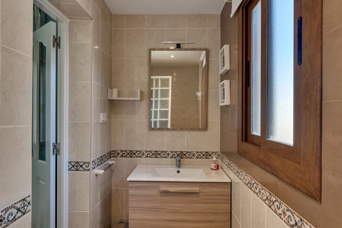 Exclusivo Adosado en Jávea, a 500m. del mar, con 4 dormitorios y piscina comunitaria - 23