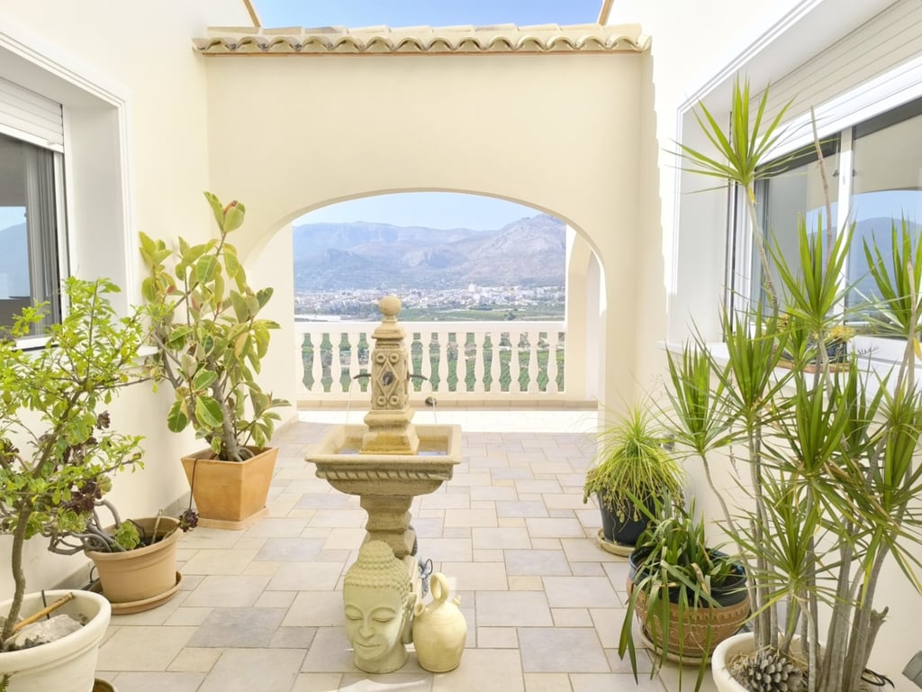 Vila a la venda a Pego - 2