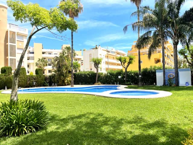 Exclusive duplex penthouse on Km 1 of Las Marinas, Dénia