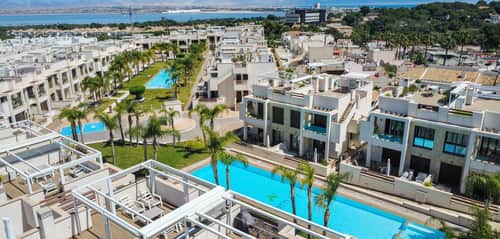 Appartement met 2 slaapkamers in Torrevieja — foto 17