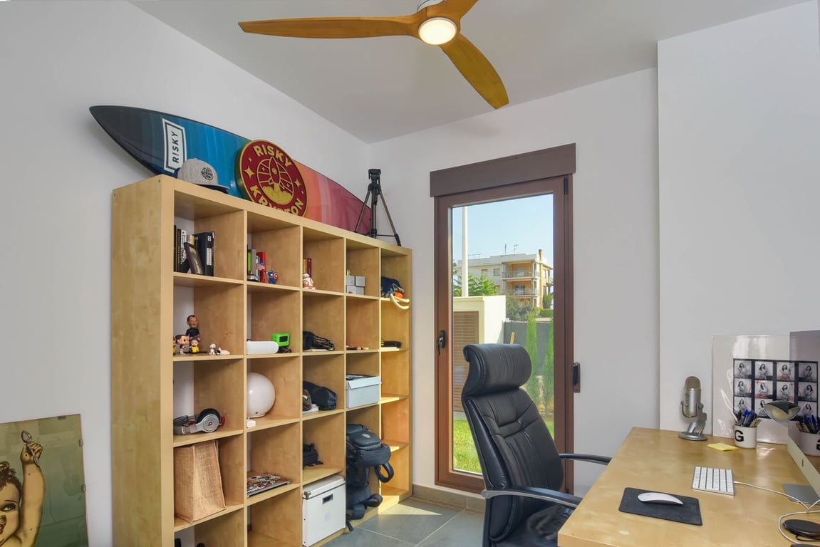 Property #RH20994 - 21