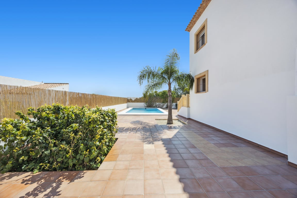 3-bed Villa in Jávea photo 13