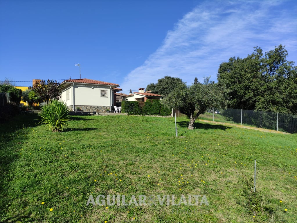 PARCELA EDIFICABLE LES FALDES DEL MONTSENY - 18