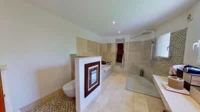 Property #AD 369
