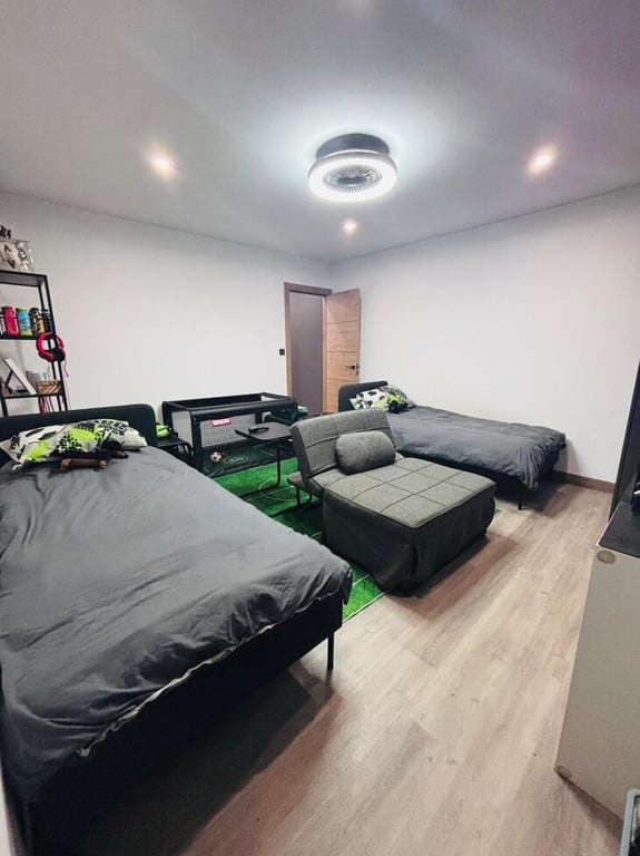 Property #RH21331 - 25