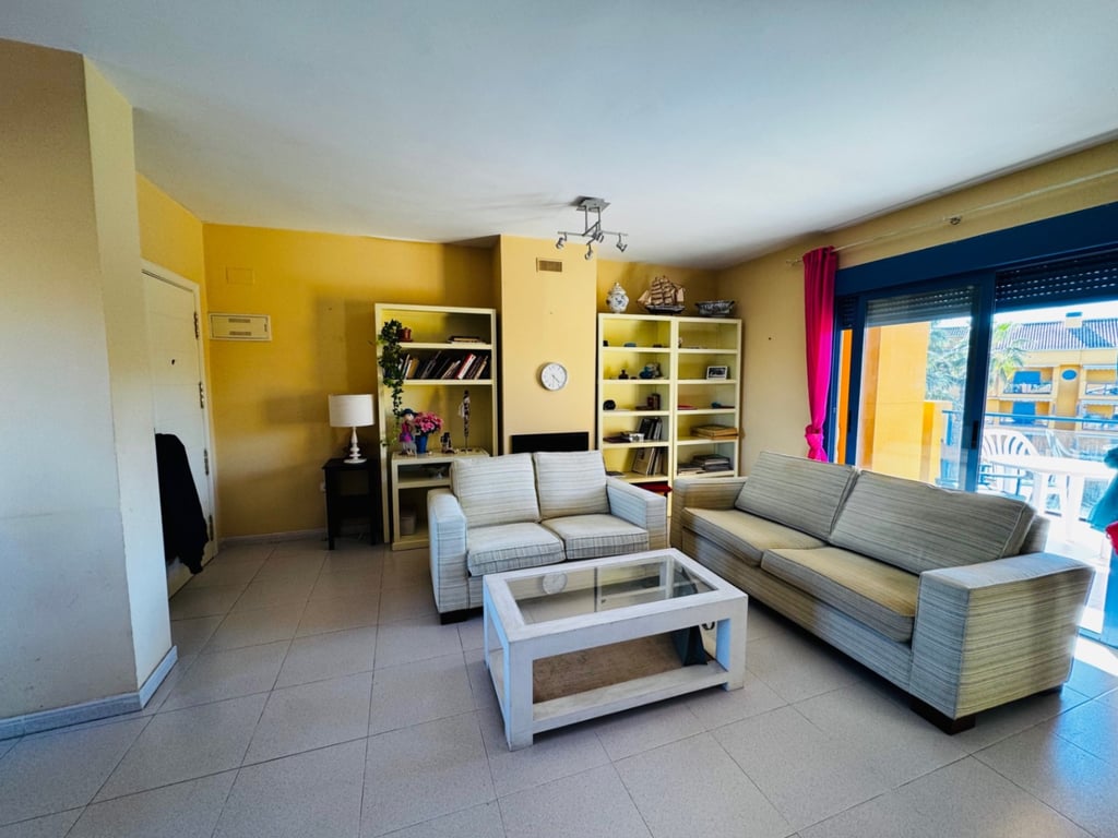 Ático  dúplex de 4 habitaciones en Marinas Km1-Zona Club de Tenis - 6