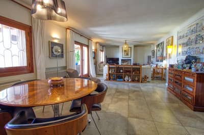 Property R4432954 - Image 5