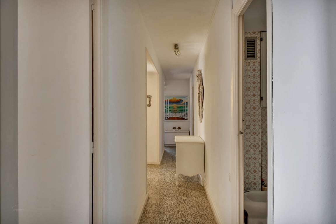 Apartamento con bonitas vistas al mar con garaje en la zona del puerto de Jávea - 13