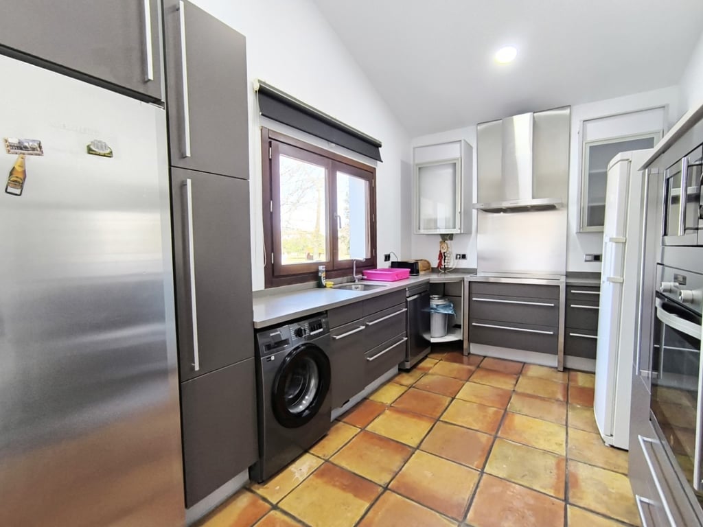 Villa en venta en Ondara con gran parcela llana y dos viviendas independientes - 18