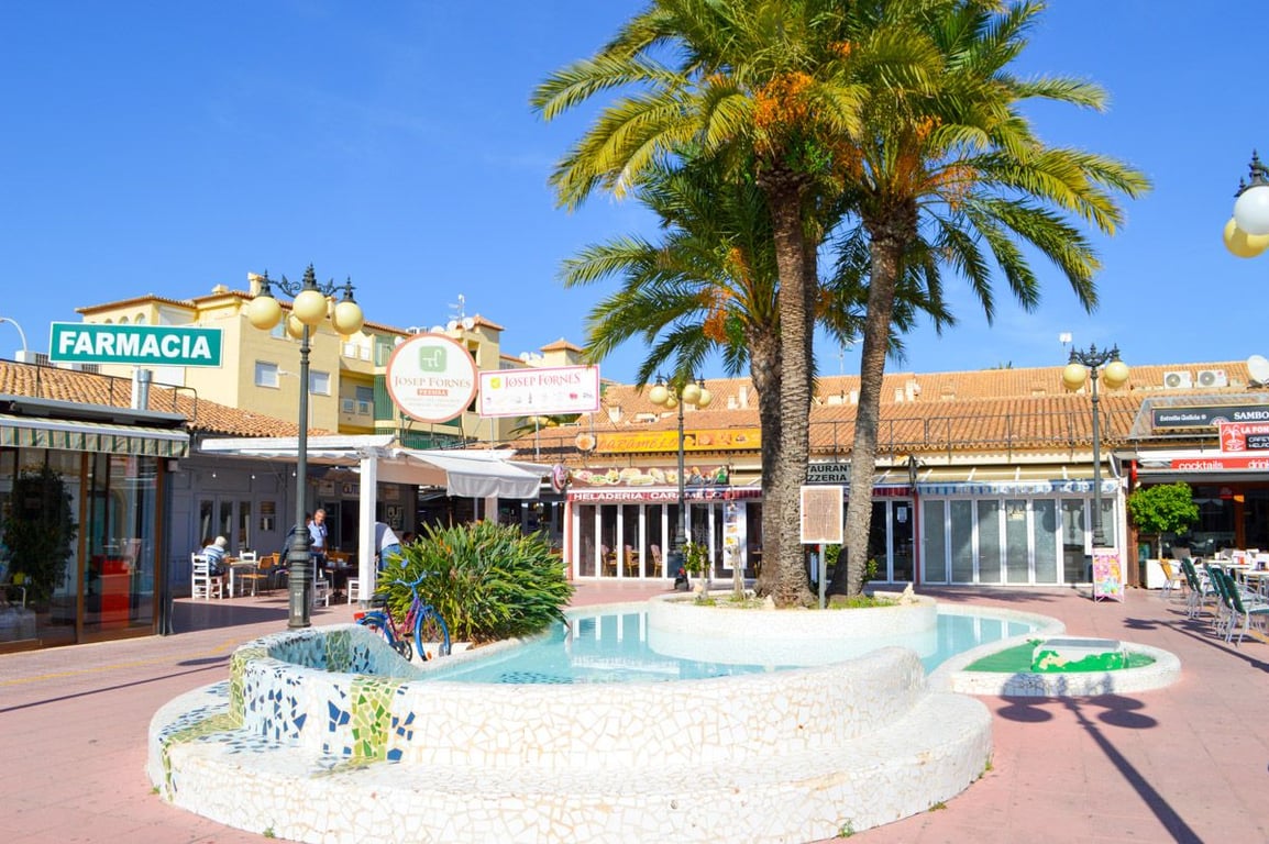 Apartamento de 2 dormitorios con vistas al mar en venta en zona Las Brisas - 12