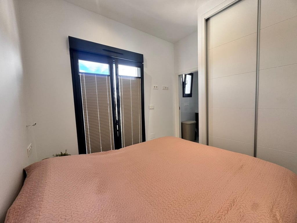 Property #RH21141 - 18