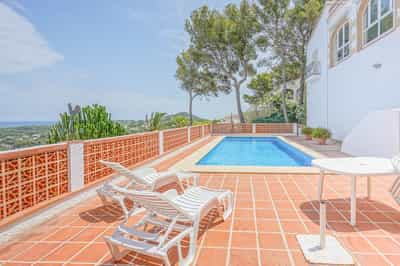 Property R4680139