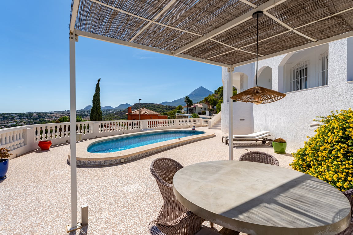 5-bed Villa in L'Alfàs del Pi photo 4