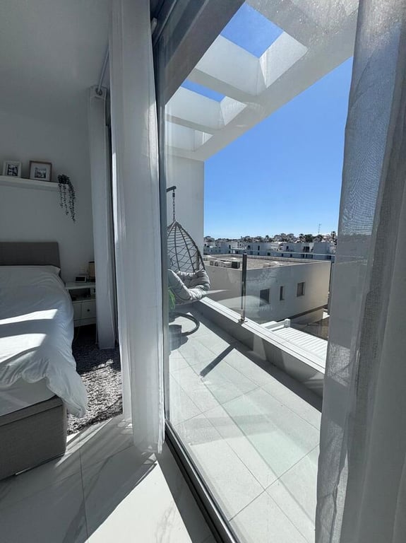 Property #RH21342 - 28