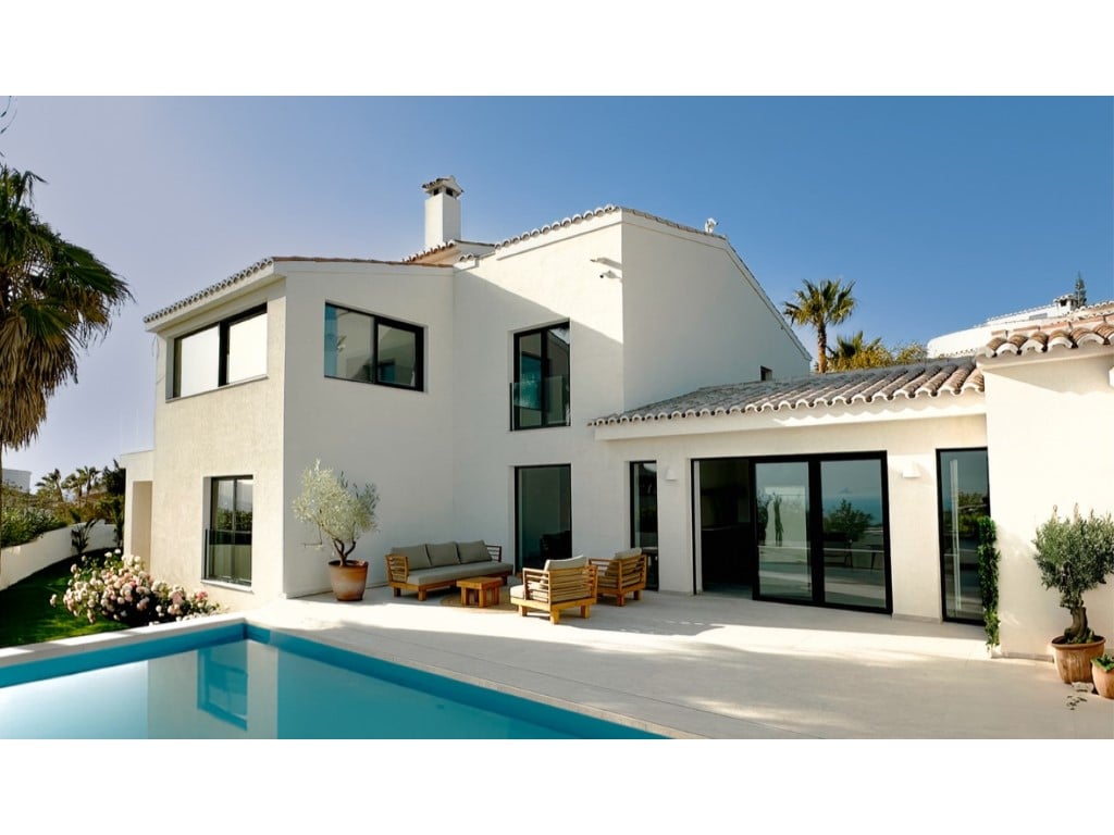 Luxuriöse Villa mit Meerblick und beheiztem Pool in Benitachell