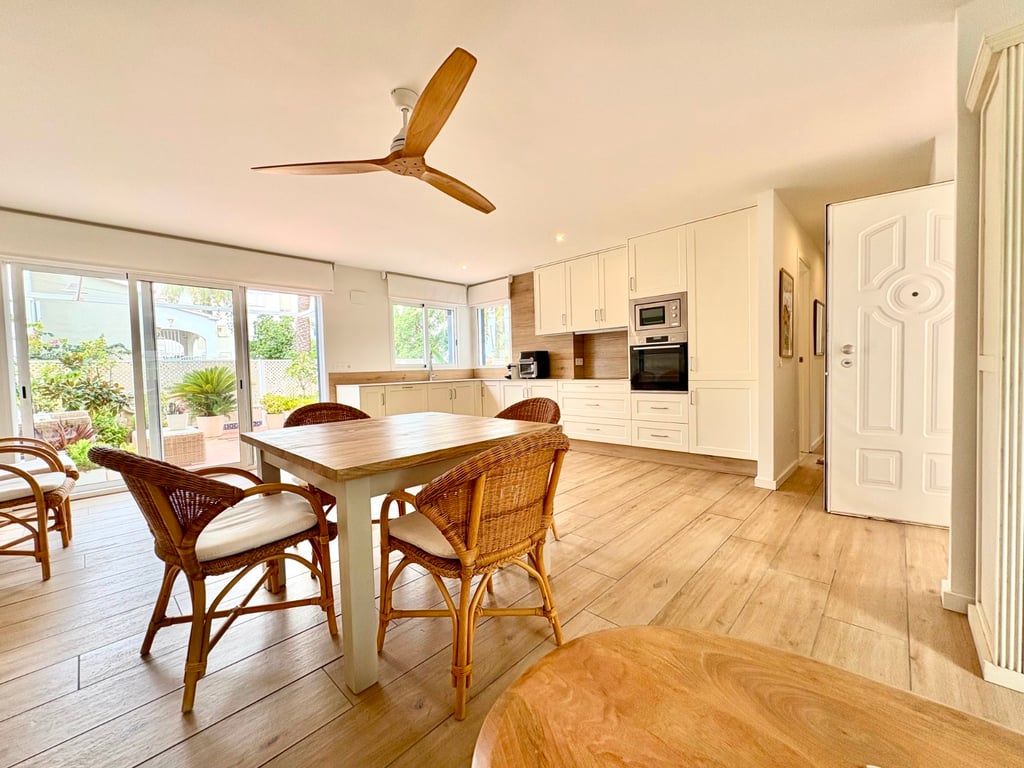 Property #RH20300 - 9