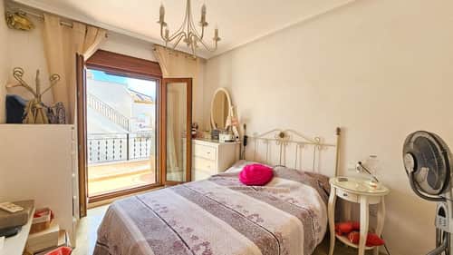 Rijwoning met 2 slaapkamers in Orihuela Costa — foto 10