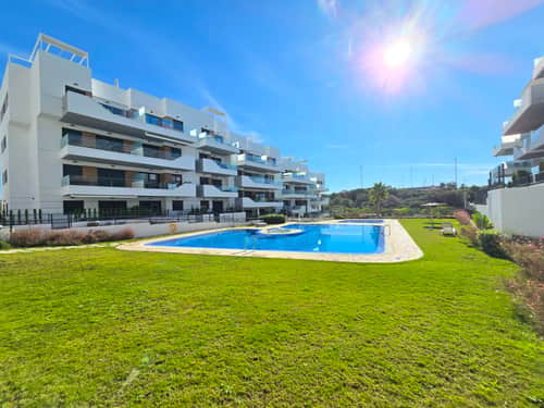 Gelijkvloers appartement met terras en zwembad in Villamartín — foto 2