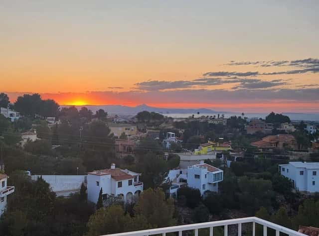 Vrijstaande woning in Dénia, 2 slk, 61m²