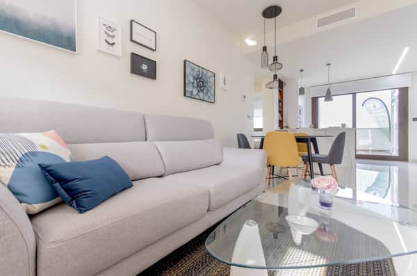 Nieuwbouwbungalow met groot terras in Los Balcones, Torrevieja