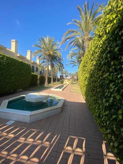 Property R4719355