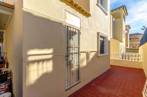 Rijwoning met 3 slaapkamers in Orihuela Costa — foto 34