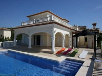 Property R4681000 - Image 2