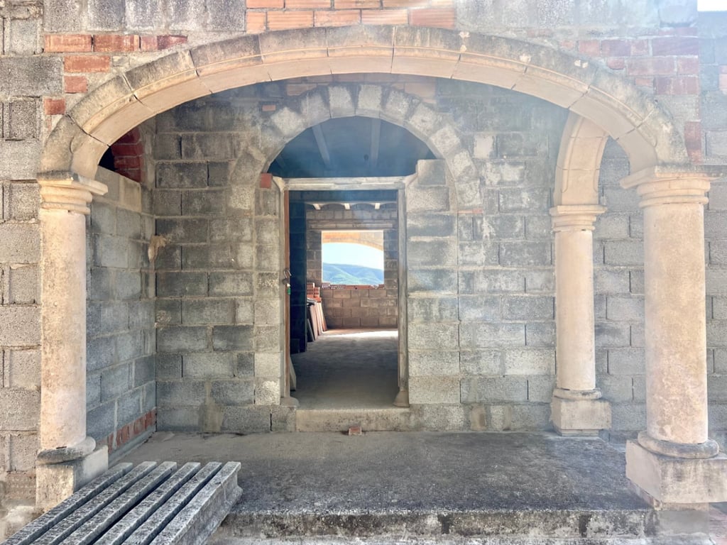 Propiedad con gran parcela, con una construcción para finalizar, en una demandada zona de Jávea - 14