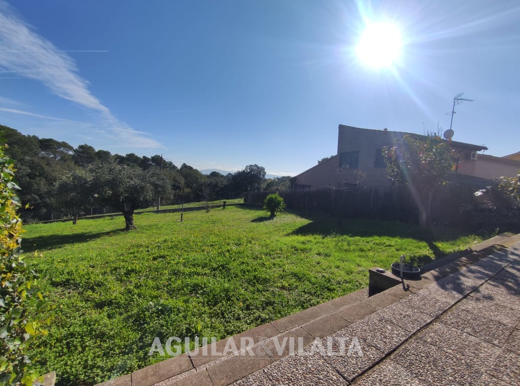 PARCELA EDIFICABLE LES FALDES DEL MONTSENY - 2