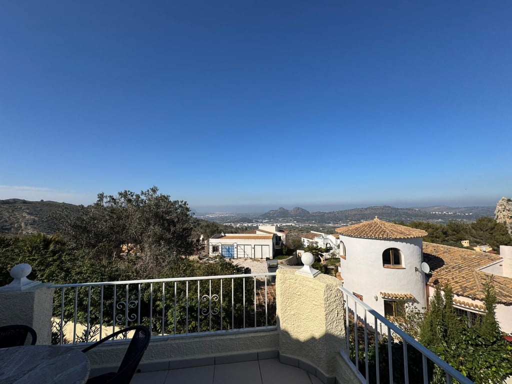 Villa espaciosa en Monte Pedreguer, Alicante - 9