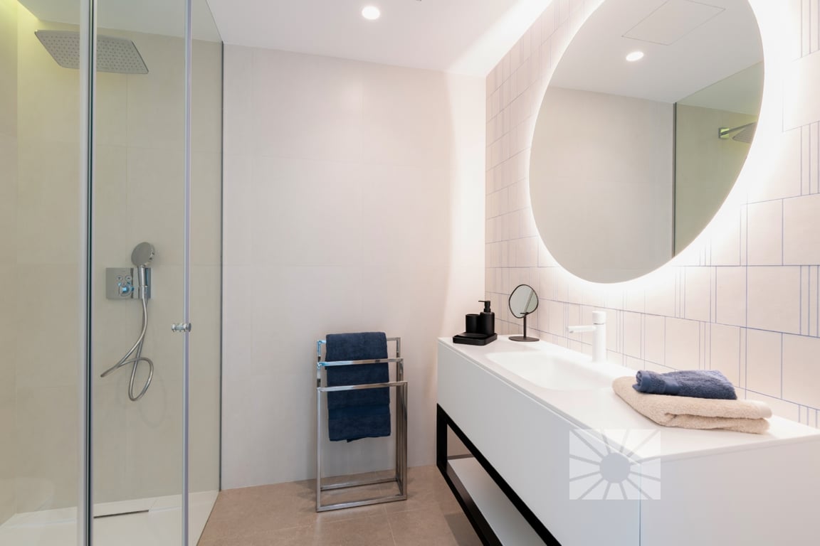 Property #RH20786 - 12