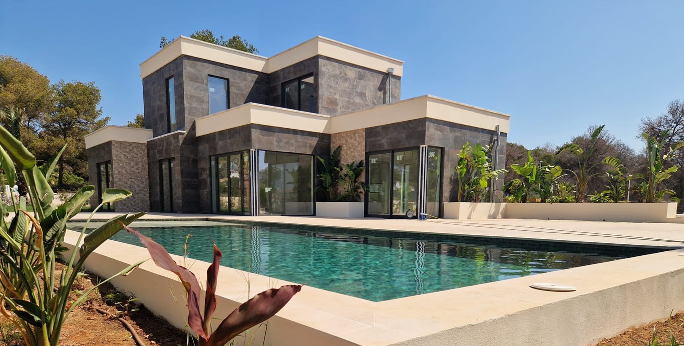 Elegancia, innovación y privacidad en esta villa de lujo en venta con certificación A++. - 8