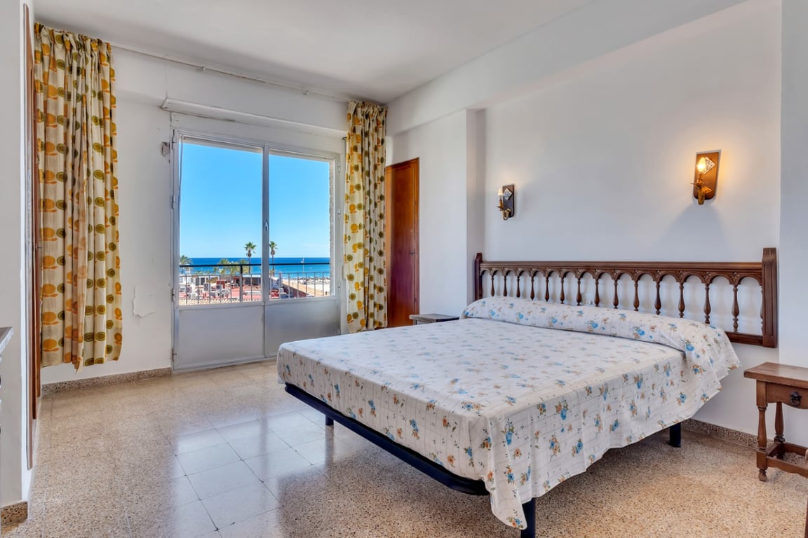 Apartamento en Primera línea de la playa del Arenal de Jávea - 8