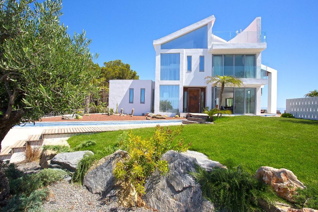 Lujosa Villa moderna en primera línea con impresionantes vistas al mar - 44