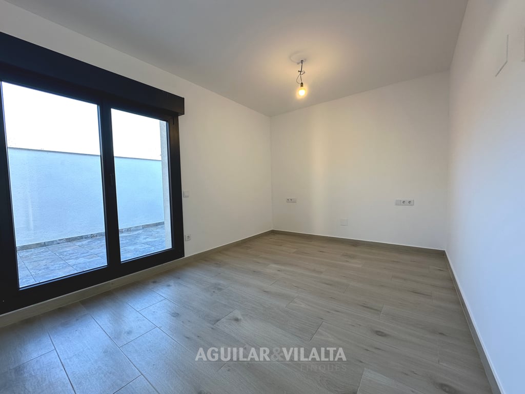 Brand-new house - 62