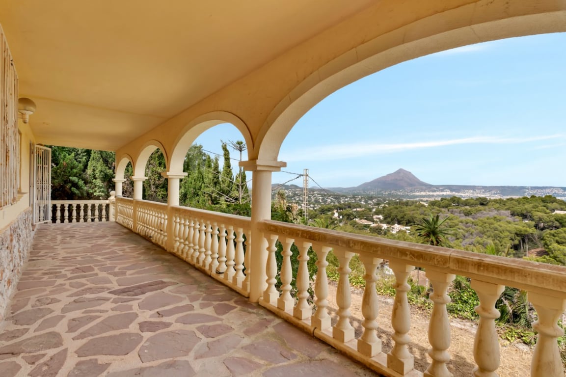 VILLA UBICADA EN UNA TRANQUILA ZONA CON INCREIBLES VISTAS PANORAMICAS - 20