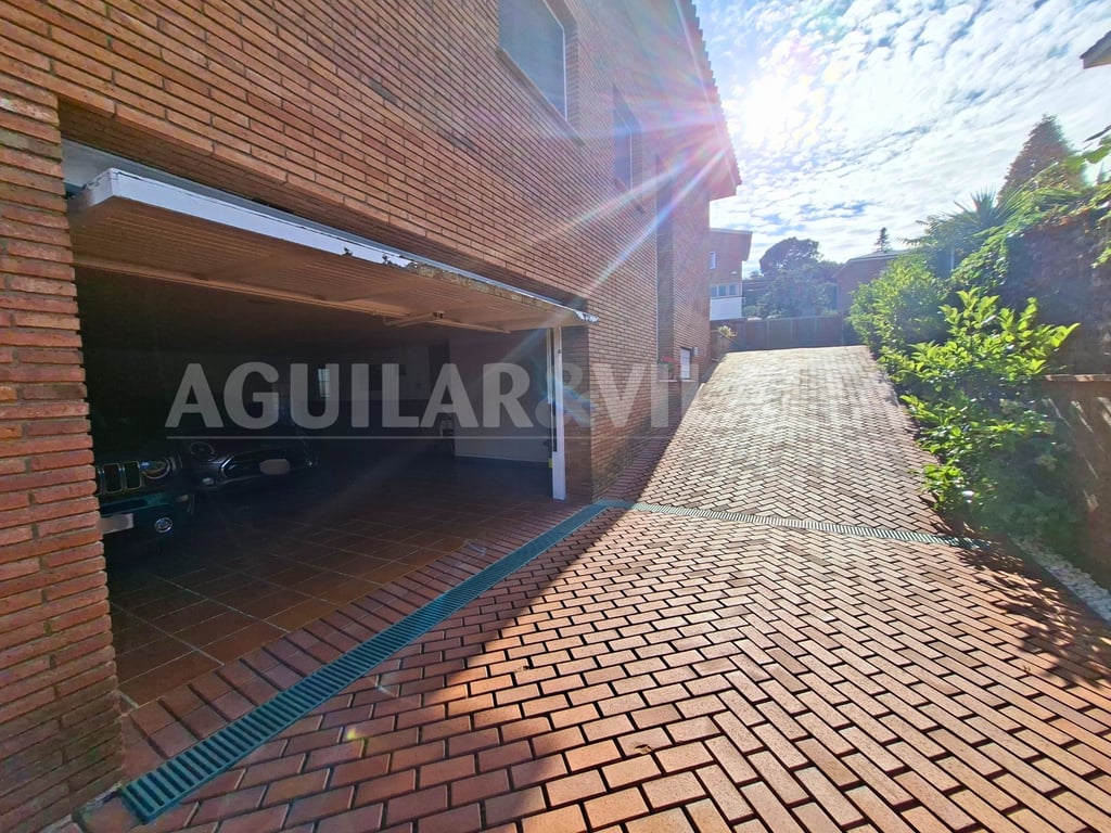 Exclusiva vivienda en Can Duran - 96