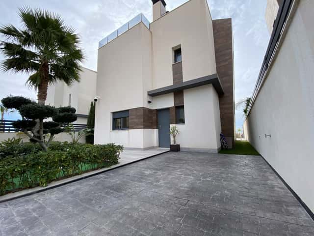 Villa en Finestrat, 3 dorm., 160m²