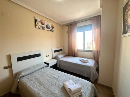 Appartement met 4 slaapkamers in Torrevieja — foto 19