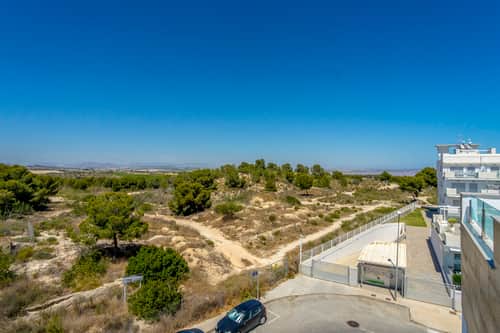 Rijwoning met 3 slaapkamers in Villamartín — foto 40