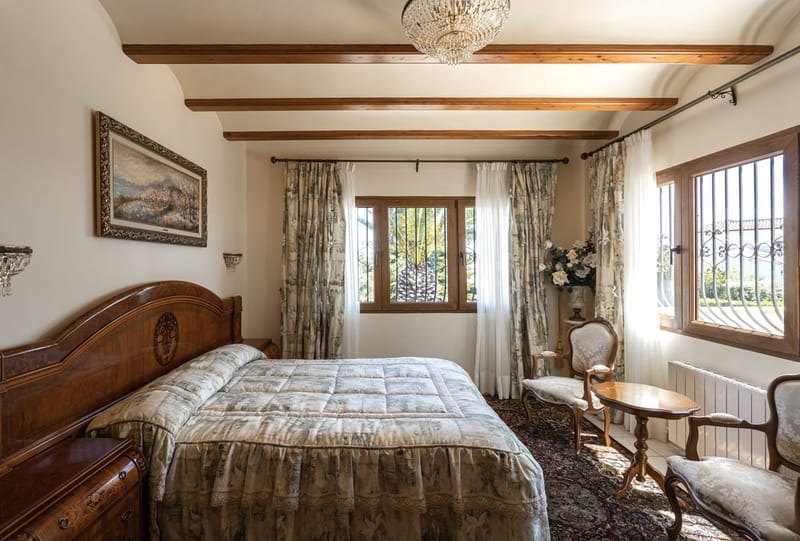 Property R4312198  image-6